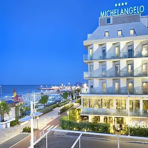 4* Отель Michelangelo